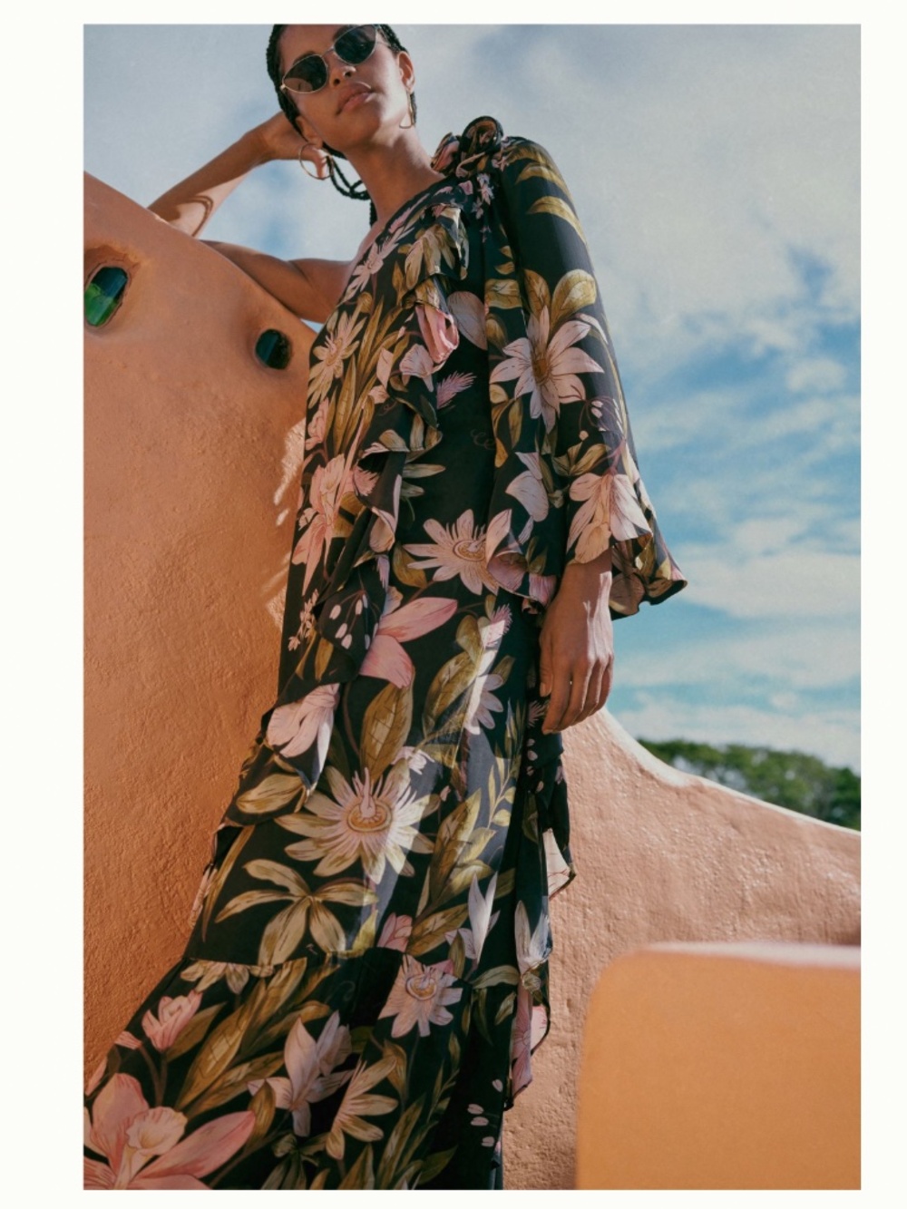 Farm Rio One-shoulder Ruffle-hem dress - Picture 2 of 7